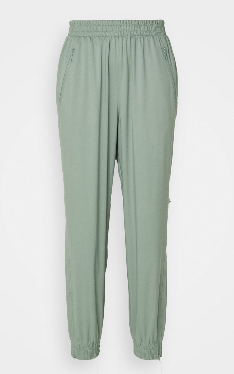 Summit Track Pant Chinoiserie